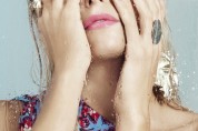 비를 머금은 듯 투명한 반짝임을 더하는 쓰리(THREE), 2019 썸머 컬렉션 ‘러쉬 펠루시드 립스틱’ 출시